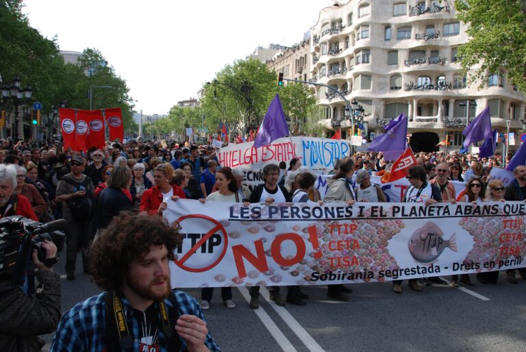 İspanya, "TTIP'yi Durdurun" protestoları