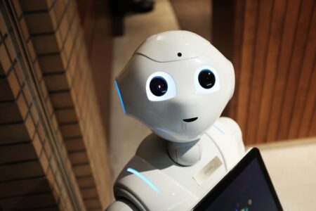 Hukuk Teknolojileri, Robot Avukat